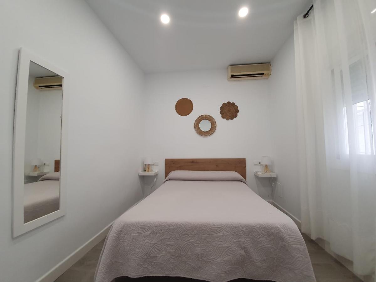 Brisas Del Mar Villa Caleta De Velez Luaran gambar