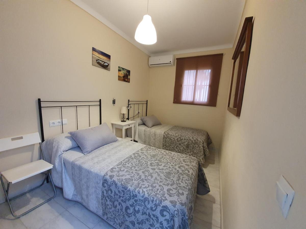 Brisas Del Mar Villa Caleta De Velez Luaran gambar